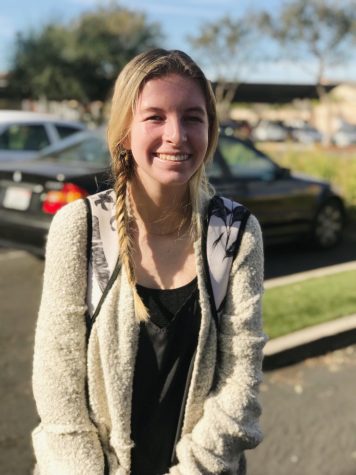 Izzy Lindstrom, Sophomore