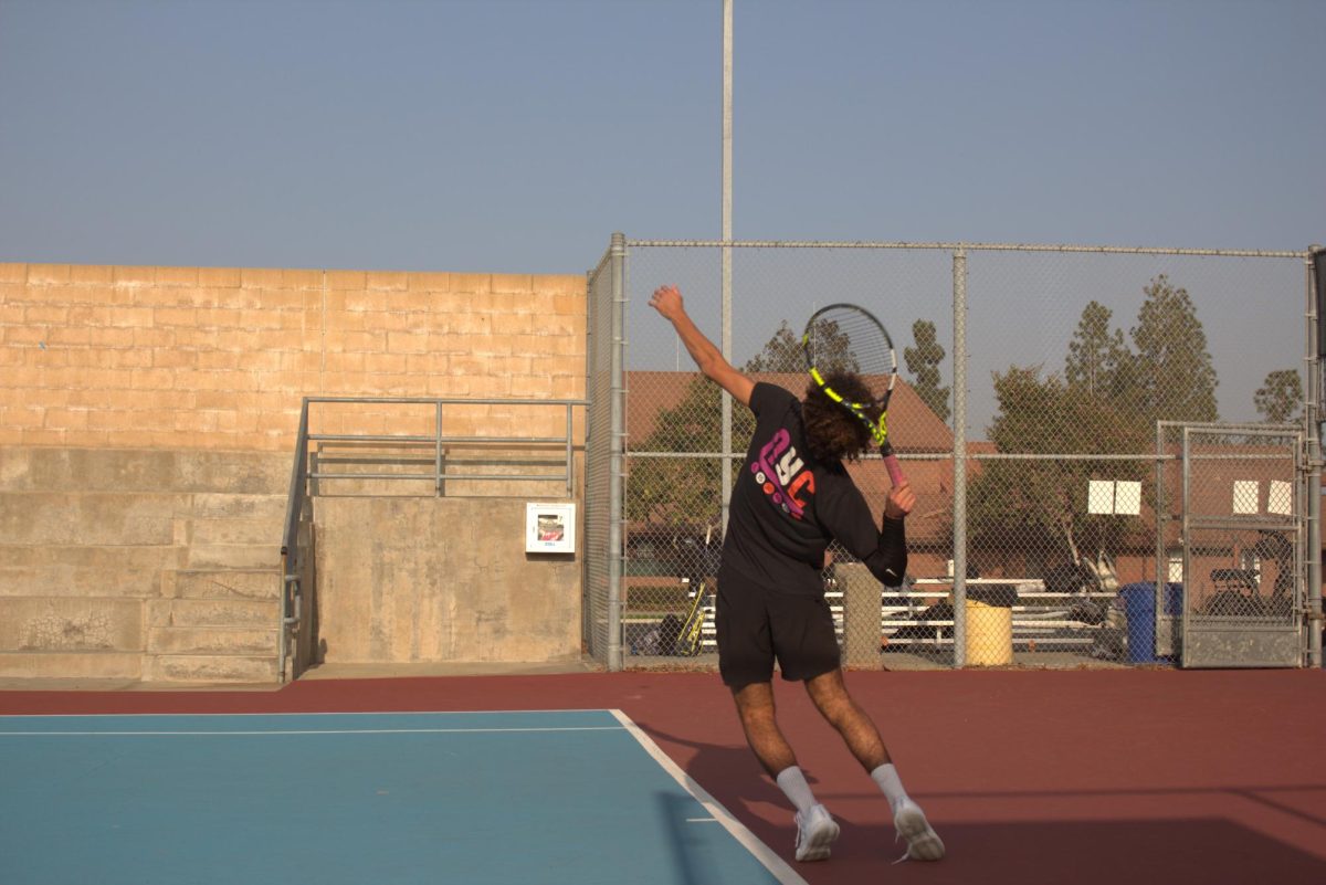 Woodbridge High’s boys’ tennis practices for their spring season ahead.